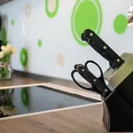 Ani 아파트 베리로신즈
