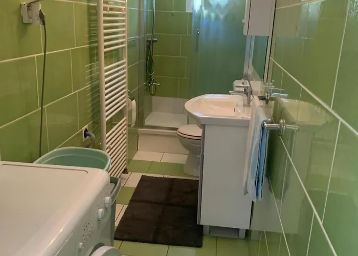 Apartman Ani *